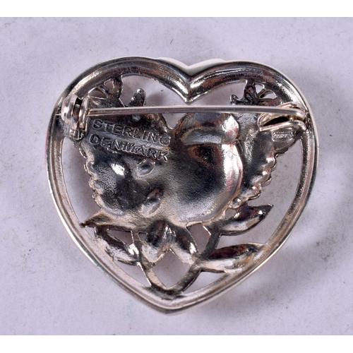 1327 - A DANISH SILVER BIRD BROOCH. 8.3 grams. 3.25 cm x 3.25 cm.