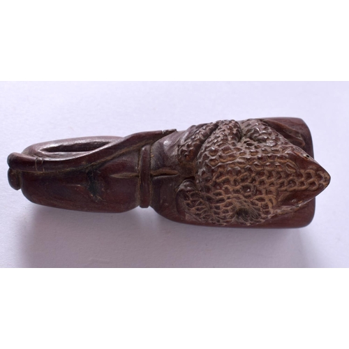 1365 - A JAPANESE CARVED WOOD FROG NETSUKE. 27.6 grams. 7.5 cm x 3.75 cm.