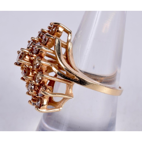 1423 - A 14CT GOLD AND CINNAMON DIAMOND CLUSTER RING.  Size M, Stamped 14K, weight 9g