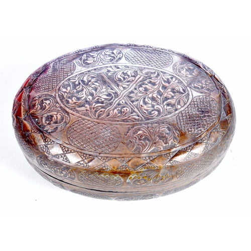 1471 - A WHITE METAL OVAL BOX AND COVER.  7.8 cm x 20cm x 15cm, weight 209g