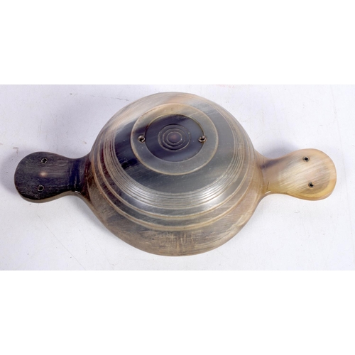 1513 - A SCOTTISH HORN QUAICH SET WITH 3 CITRINES.  14.4cm x 7.7cm x 3.1cm, weight 71g