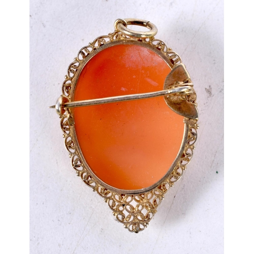 1628 - A YELLOW METAL CAMEO BROOCH. 5.6 grams. 1.6 cm x 1 cm.