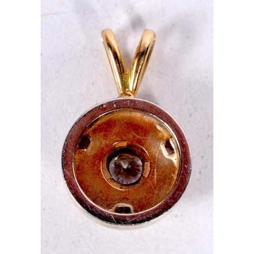 1680 - A 14CT GOLD GEM SET PENDANT. 4.8 grams. 2.5 cm x 1.75 cm.