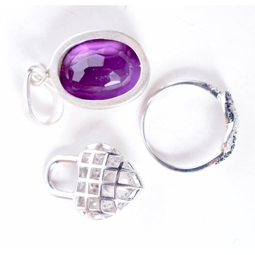 1734 - THREE PIECES OF SILVER JEWELLERY. 20 grams. Ring U. (3)