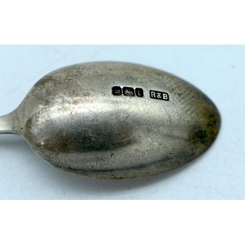 1770 - SILVER SPOONS AND TONGS. 125 grams. (qty)