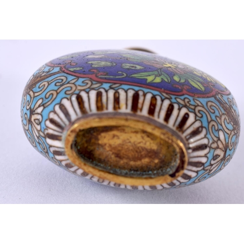 1861 - A JAPANESE CLOISONNE SNUFF BOTTLE.  6.6 cm x 3.3cm x 2.5cm, weight 60g