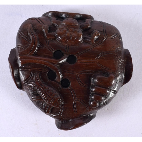 1899 - A CHINESE CARVED HARDWOOD LEAF.  7.2 cm x 7cm x 1.8 cm