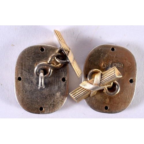 1911 - A PAIR OF CONTINENTAL SILVER GILT COSSACK CUFFLINKS.  Stamped 88, 2.2 cm x 1.7cm, weight 15.3g