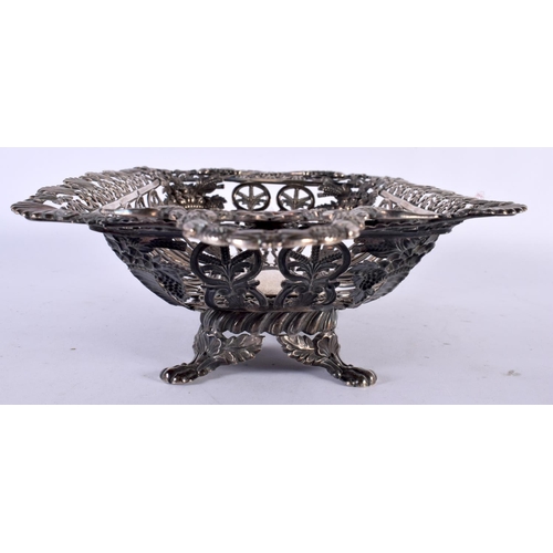 1956 - A 19TH CENTURY CONTINENTAL SILVER OPENWORK TWIN HANDLED BASKET. 504 grams. 38 cm x 20cm.