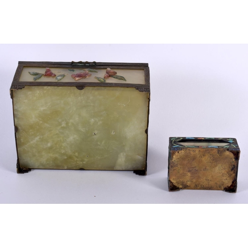 2023 - A LATE 19TH CENTURY CHINESE JADE AGATE AND GILT METAL CASKET Qing, together with a similar matchbox ... 