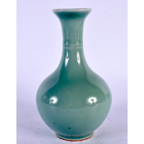 2119 - A CHINESE CELADON PORCELAIN VASE 20th Century. 15cm high.