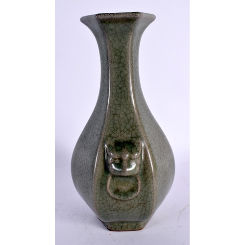 2139 - A CHINESE GE TYPE MONOCHROME STONEWARE VASE 20th Century. 22cm high.