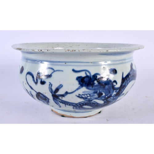 2151 - A CHINESE BLUE AND WHITE PORCELAIN CENSER 20th Century. 19 cm wide.