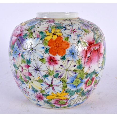 2152 - AN EARLY 20TH CENTURY CHINESE MILLEFIORI PORCELAIN GINGER JAR Late Qing/Republic. 12 cm wide.