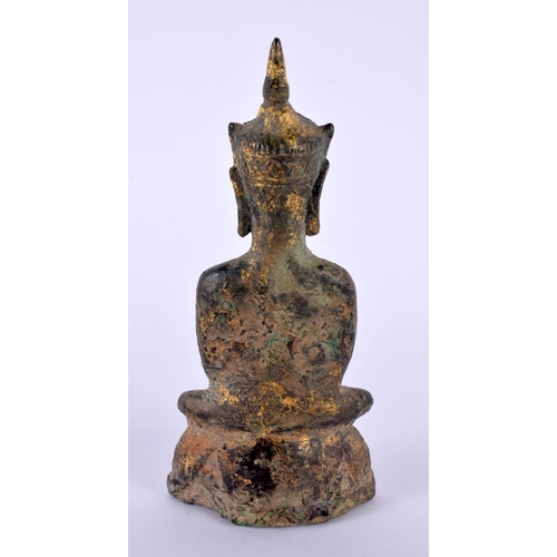 2165 - A 17TH/18TH CENTURY SOUTH EAST ASIAN THAI BRONZE FIGURE OF A BUDDHA modelled with hands clasped. 12 ... 