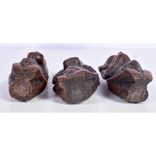 3796 - A collection of 3 carved African See no evil, hear no evil, speak no evil monkeys  12 cm (3)