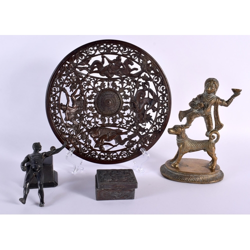 27 - AN ANTIQUE COALBROOKDALE CAST IRON DISH together with an Indian bronze figure etc. Largest 20 cm wid... 