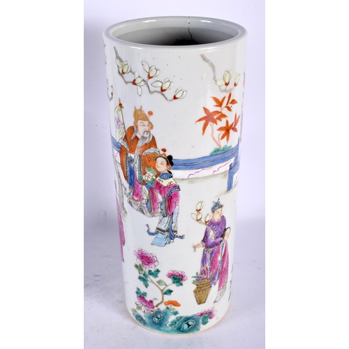 102 - A PAIR OF LATE 19TH CENTURY CHINESE FAMILLE ROSE PORCELAIN CYLINDRICAL VASES Guangxu, bearing Qianlo... 