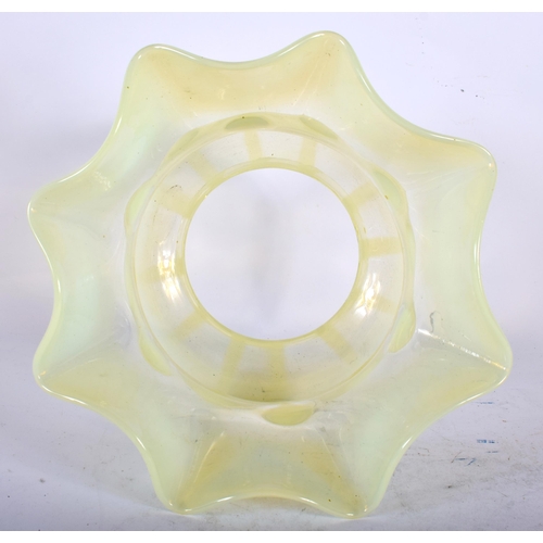110 - AN ART DECO VASELINE GLASS LIGHTSHADE. 15 cm x 15 cm.