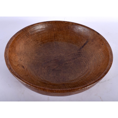 117 - A ROBERT THOMPSON MOUSEMAN CARVED WOOD FRUIT BOWL. 24 cm wide.