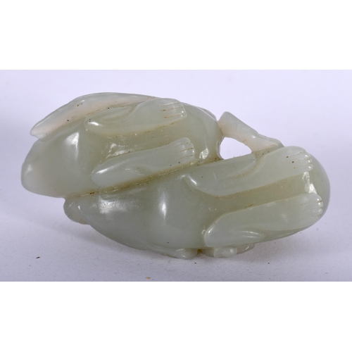 125 - A SMALL 19TH CENTURY CHINESE CARVED GREENISH WHITE JADE FIGURE Qing, modelled as two birds with vine... 