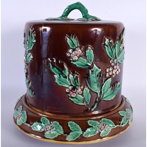13 - A LARGE VICTORIAN MAJOLICA CHEESE DOME SERVING TUREEN AND COVER. 27 cm x 18 cm.