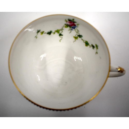 154 - Royal Worcester service, finely jewelled, teacups, saucers and side plates, 1910-11, painted with ro... 