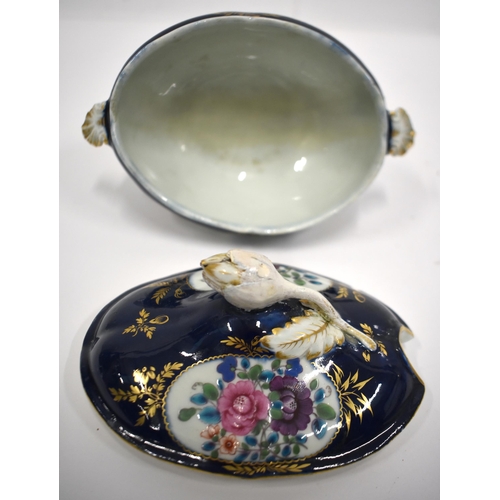 188 - 18th century tureen and cover with flower finial painted with flowers on a wet blue ground 11.5cm hi... 