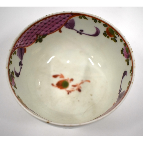 195 - 18th century Lowestoft teabowl and saucer painted with a basket of flowers under a pink diaper borde... 