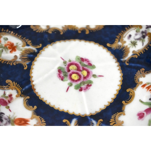 206 - 18th century Worcester leaf shaped dish painted with flowers in mirror panels, fretted square mark. ... 