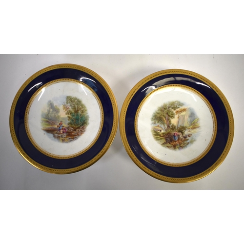 274 - Mid 19th century Grainger's Worcester dessert service painted in the manner of John Stinton Senior w... 