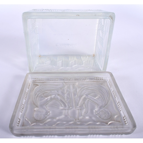 28 - AN ART DECO FRENCH COSTEBELLE OPALINE GLASS BOX AND COVER decorative with stylised figures. 12 cm x ... 