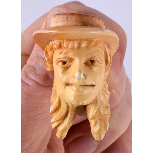 517A - A COLLECTION OF ANTIQUE MEERSCHAUM PIPES in various forms and sizes. Largest 16 cm wide. (qty)