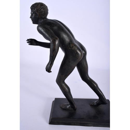 544 - A 19TH CENTURY ITALIAN GRAND TOUR BRONZE FIGURE OF AN ATHLETE modelled upon a rectangular base. 22 c... 