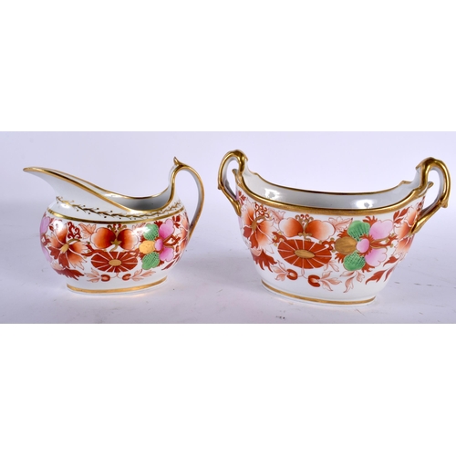 621 - A LATE 18TH CENTURY FLIGHT BARR & BARR WORCESTER PART TEA SET painted with imari type flowers. Large... 