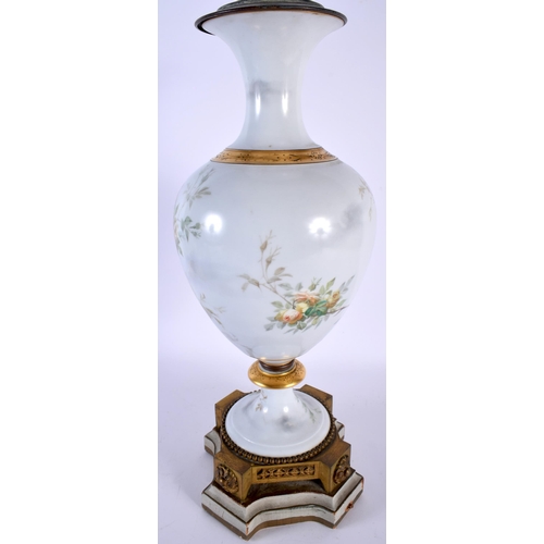 728 - A FINE ANTIQUE FRENCH PORCELAIN LAMP painted with a classical scene. 70 cm high.