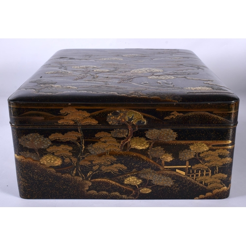 75 - A FINE LARGE 19TH CENTURY JAPANESE MEIJI PERIOD GOLD LACQUER DOCUMENT BOX AND COVER decorative with ... 