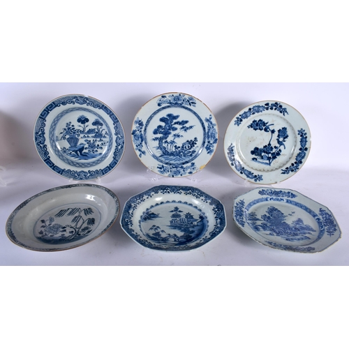 93 - SIX 18TH CENTURY CHINESE BLUE AND WHITE PORCELAIN PLATES Qianlong, in various forms and designs. 22 ... 