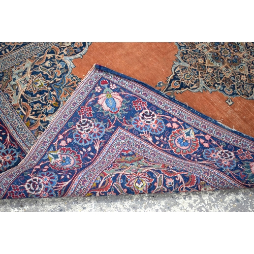 3032 - A Persian Kashan rug 210 x 135 cm.