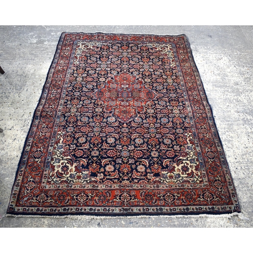 3173 - A Persian Bidjar rug 205 x 138cm.