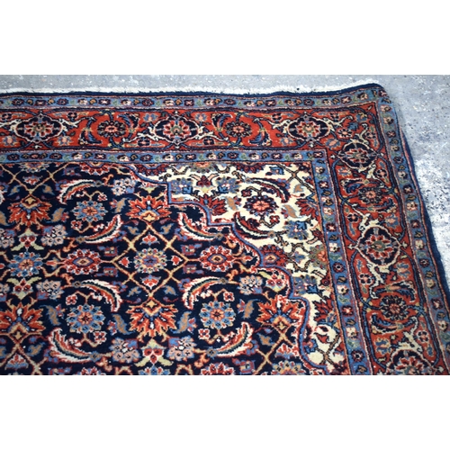 3173 - A Persian Bidjar rug 205 x 138cm.