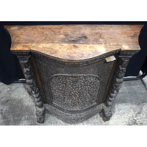 3341 - A 19th Century carved wood Anglo Indian Mughal console table 84 x 100 x 38 cm