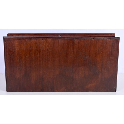 3368 - A small Mahogany and glass table top display cabinet. 27 x 32 x 52 cm.