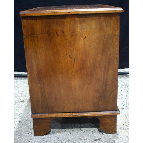 3545 - A George III mahogany and Burr 5 drawer chest 79 x 85 x 55 cm.