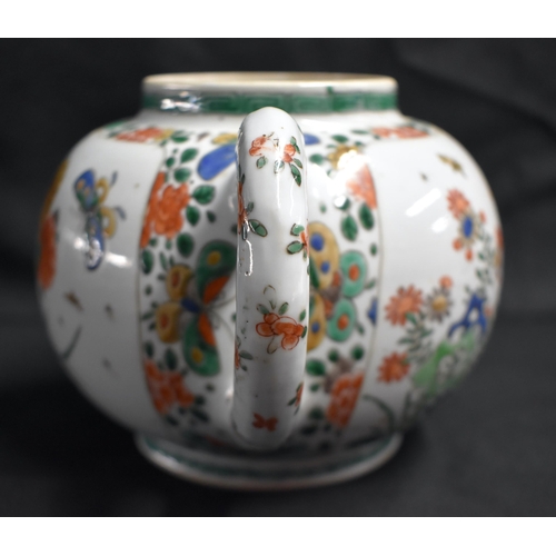 13 - A RARE LARGE 17TH CENTURY CHINESE EXPORT FAMILLE VERTE PUNCH POT Kangxi, painted with floral sprays ... 