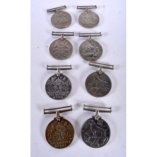 307 - World War 2 Unnamed Medals - 4 War Medals and 4 Defence Medals (8)