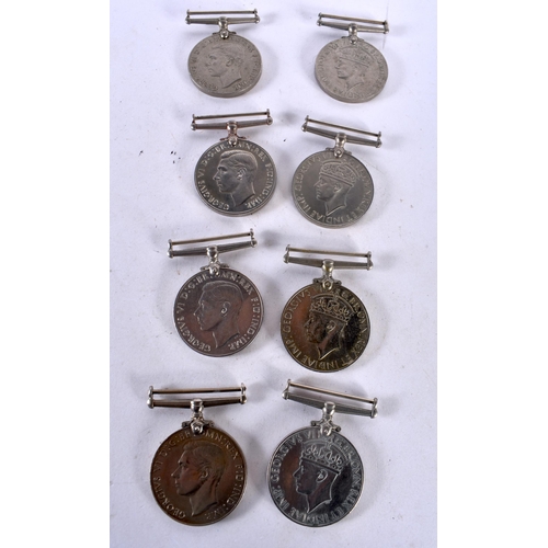 307 - World War 2 Unnamed Medals - 4 War Medals and 4 Defence Medals (8)