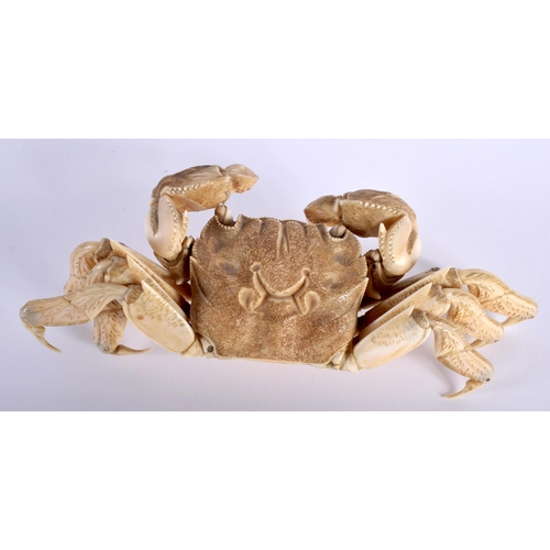 30C - A FINE 19TH CENTURY JAPANESE MEIJI PERIOD FULLY ARTICULATED BONE JIZAI OKIMONO CRAB with fully movea... 