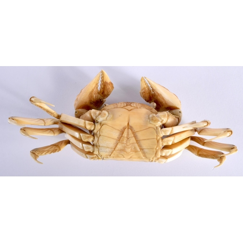 30C - A FINE 19TH CENTURY JAPANESE MEIJI PERIOD FULLY ARTICULATED BONE JIZAI OKIMONO CRAB with fully movea... 