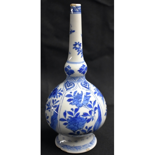 3 - A 17TH CENTURY CHINESE BLUE AND WHITE PORCELAIN ROSE WATER SPRINKLER Kangxi, painted with floral spr... 